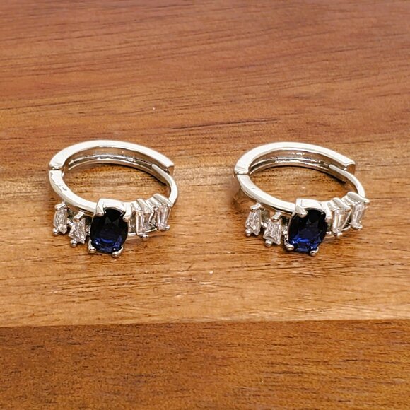 925 Silver Womens 1ct Diamond 2ct Blue Sapphire Gemstone Small Hoop Earrings NEW - Picture 3 of 4